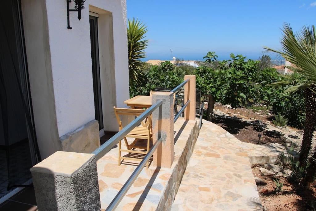 Luxe Appartement Met Tuin Benidoleig Exterior photo